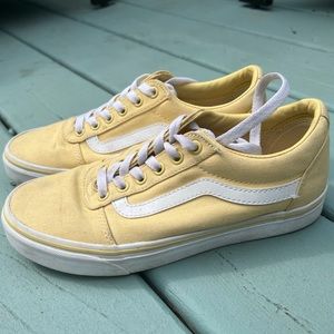 Vans old Sokol-yellow